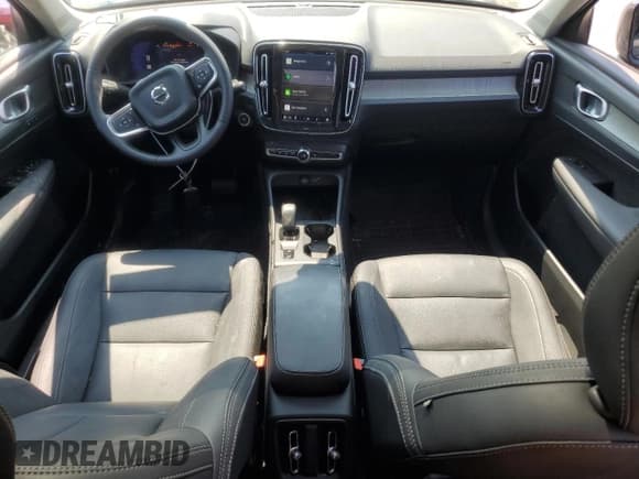 ✅ 2024 Volvo XC40 Core Bright Theme • VIN: YV4L12UK9R2373098 • Lot: 63512225. Listed on Copart with 2,238 mi. Free auction sales archive from the USA and detailed vehicle history report at DreamBid. Image 8.