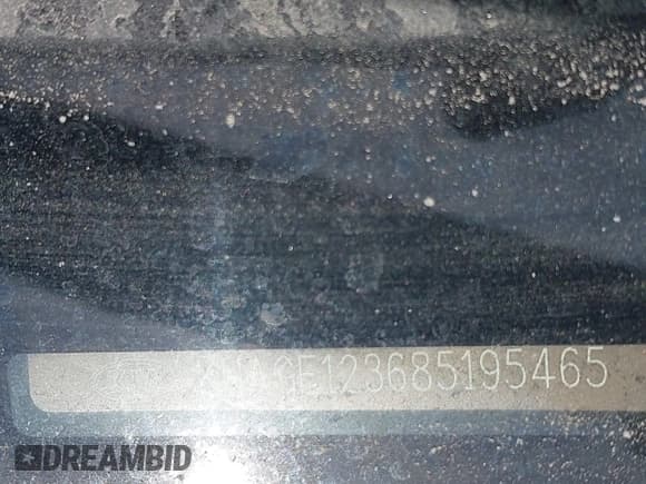 ✅ 2008 Kia Optima LX • VIN: KNAGE123685195465 • Lot: 43716858. Wystawiony na IAAI z przebiegiem 275 674 mil. Bezpłatny archiwum sprzedaży aukcyjnych z USA i szczegółowy raport historii pojazdu na DreamBid. Zdjęcie 13.