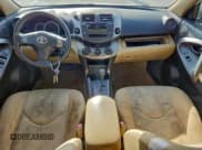 ✅ 2010 Toyota RAV4 • VIN: JTMZF4DVXAD017255 • Лот: 94370015. Опубликован ранее на Copart с пробегом 228 465 миль. Бесплатный доступ к архиву аукционных продаж из США и подробный отчёт об истории автомобиля на DreamBid. Изображение 8.