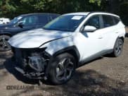 ✅ 2024 Hyundai Tucson SEL • VIN: 5NMJFCDE3RH307234 • Lot: 43334369. Listed on IAAI with 22,729 mi. Free auction sales archive from the USA and detailed vehicle history report at DreamBid. Image 21.