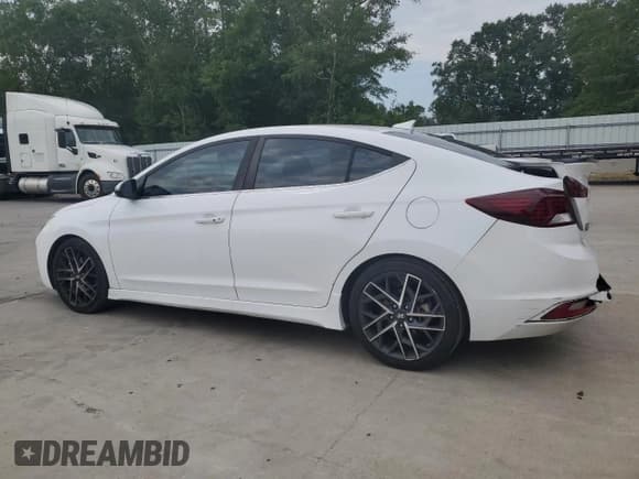 ✅ 2019 Hyundai Elantra Sport • VIN: KMHD04LB5KU832205 • Lot: 63470215. Listed on Copart with 95,183 mi. Free auction sales archive from the USA and detailed vehicle history report at DreamBid. Image 2.
