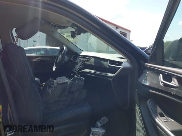 ✅ 2023 Jeep Grand Cherokee Laredo • VIN: 1C4RJHAG4PC527143 • Lot: 43208087. Listed on IAAI with 54,360 mi. Free auction sales archive from the USA and detailed vehicle history report at DreamBid. Image 5.