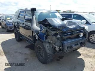 ✅ 2021 Toyota 4Runner TRD Off Road Premium • VIN: JTERU5JR3M5865958 • Lot: 43297844. Listed on IAAI with 64,576 mi. Free auction sales archive from the USA and detailed vehicle history report at DreamBid. Image 1.