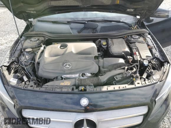 ✅ 2016 Mercedes-Benz GLA 250 • VIN: WDCTG4GB4GJ256194 • Lot: 93217325. Wystawiony na Copart z przebiegiem 151 885 mil. Bezpłatny archiwum sprzedaży aukcyjnych z USA i szczegółowy raport historii pojazdu na DreamBid. Zdjęcie 12.