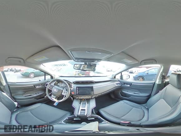 ✅ 2018 Honda Clarity • VIN: JHMZC5F18JC021690 • Lot: 42441643. Listed on Copart with 55,492 mi. Free auction sales archive from the USA and detailed vehicle history report at DreamBid. Image 12.