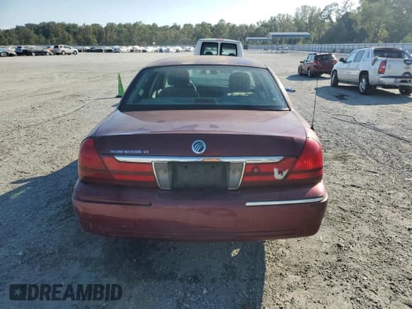 ✅ 2005 Mercury Grand Marquis GS • VIN: 2MEFM74W75X652692 • Lot: 81661215. Wystawiony na Copart z przebiegiem 126 934 mil. Bezpłatny archiwum sprzedaży aukcyjnych z USA i szczegółowy raport historii pojazdu na DreamBid. Zdjęcie 6.