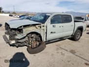 ✅ 2023 Toyota Tacoma SR • VIN: 3TMCZ5AN6PM568660 • Лот: 92316775. Опубликован ранее на Copart с пробегом 55 599 миль. Бесплатный доступ к архиву аукционных продаж из США и подробный отчёт об истории автомобиля на DreamBid. Изображение 1.