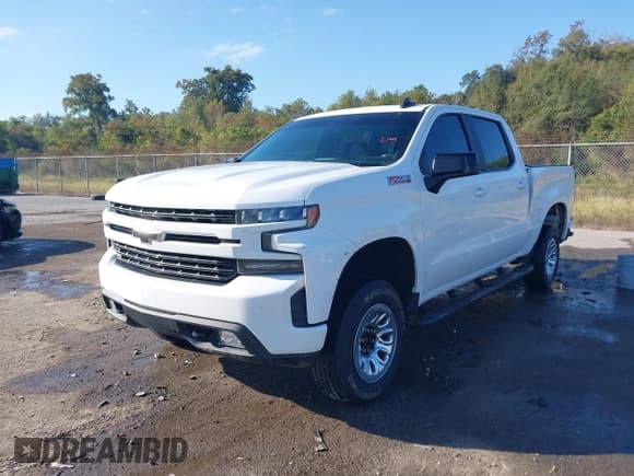 ✅ 2019 Chevrolet Silverado 1500 RST • VIN: 3GCUYEED5KG103755 • Lot: 43631636. Wystawiony na IAAI z przebiegiem 146 702 mil. Bezpłatny archiwum sprzedaży aukcyjnych z USA i szczegółowy raport historii pojazdu na DreamBid. Zdjęcie 2.