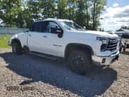 ✅ 2025 Chevrolet Silverado 2500HD LTZ • VIN: 2GC4KPE78S1112904 • Lot: 65139335. Wystawiony na Copart z przebiegiem 26 761 mil. Bezpłatny archiwum sprzedaży aukcyjnych z USA i szczegółowy raport historii pojazdu na DreamBid. Zdjęcie 4.