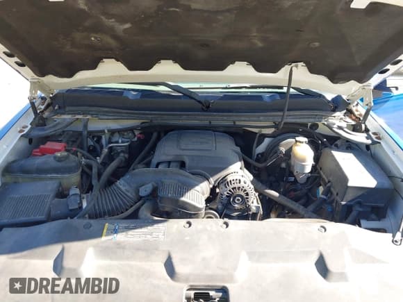 ✅ 2011 Chevrolet Silverado 1500 LS • VIN: 1GCRCREA1BZ185646 • Lot: 43515038. Listed on IAAI with 143,051 mi. Free auction sales archive from the USA and detailed vehicle history report at DreamBid. Image 10.