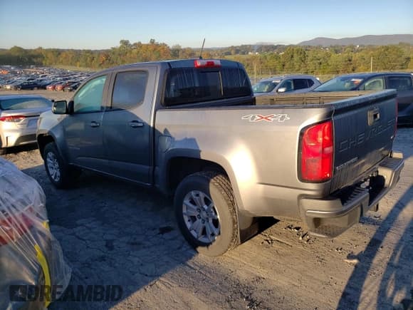 ✅ 2022 Chevrolet Colorado 4WD LT • VIN: 1GCGTCEN6N1117403 • Лот: 75631624. Опубликован ранее на Copart с пробегом 37 981 миль. Бесплатный доступ к архиву аукционных продаж из США и подробный отчёт об истории автомобиля на DreamBid. Изображение 2.