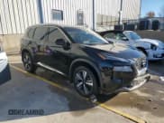 ✅ 2023 Nissan Rogue SL • VIN: 5N1BT3CB2PC770798 • Lot: 91192085. Wystawiony na Copart z przebiegiem 32 795 mil. Bezpłatny archiwum sprzedaży aukcyjnych z USA i szczegółowy raport historii pojazdu na DreamBid. Zdjęcie 4.
