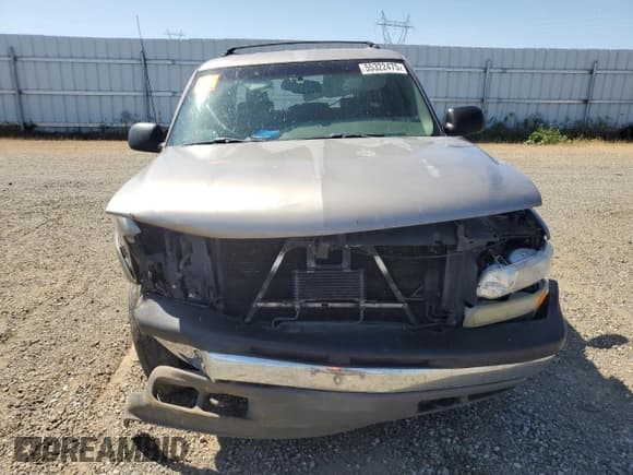 ✅ 2003 Chevrolet Suburban LS • VIN: 1GNFK16T43J324845 • Лот: 55322475. Опубликован ранее на Copart с пробегом 329 718 миль. Бесплатный доступ к архиву аукционных продаж из США и подробный отчёт об истории автомобиля на DreamBid. Изображение 5.