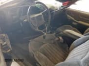 ✅ 2001 Chevrolet Blazer LS • VIN: 1GNCS13W212105701 • Lot: 68352475. Wystawiony na Copart z przebiegiem Nie podano. Bezpłatny archiwum sprzedaży aukcyjnych z USA i szczegółowy raport historii pojazdu na DreamBid. Zdjęcie 8.