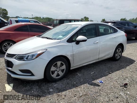 ✅ 2018 Chevrolet Cruze LS • VIN: 1G1BC5SM2J7224742 • Lot: 58596523. Listed on Copart with 70,339 mi. Free auction sales archive from the USA and detailed vehicle history report at DreamBid. Image 1.