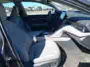 2023 Toyota Camry Hybrid XLE с VIN 4T1F31AK0PU053612, выставлен на аукционе IAAI как лот 43366100 с пробегом 74 858 миль миль и . История ставок и продаж доступна на DreamBid. Изображение 5.