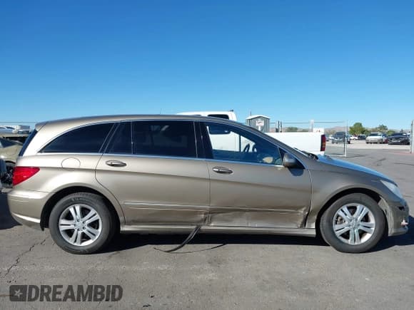 ✅ 2008 Mercedes-Benz R 3.0L • VIN: 4JGCB22E48A074082 • Lot: 43523705. Listed on IAAI with 133,260 mi. Free auction sales archive from the USA and detailed vehicle history report at DreamBid. Image 13.