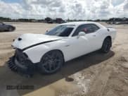 ✅ 2020 Dodge Challenger R/T • VIN: 2C3CDZBT7LH189697 • Lot: 69996484. Wystawiony na Copart z przebiegiem 47 902 mil. Bezpłatny archiwum sprzedaży aukcyjnych z USA i szczegółowy raport historii pojazdu na DreamBid. Zdjęcie 1.