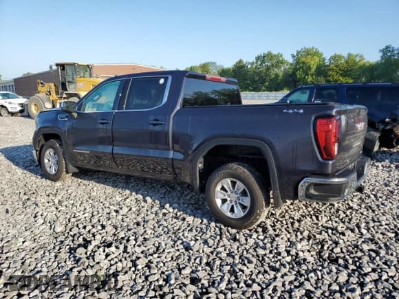 ✅ 2022 GMC Sierra 1500 SLE • VIN: 3GTUUBED1NG623689 • Лот: 67125815. Опубликован ранее на Copart с пробегом 22 962 миль. Бесплатный доступ к архиву аукционных продаж из США и подробный отчёт об истории автомобиля на DreamBid. Изображение 2.