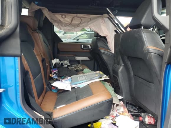 ✅ 2023 Ford Bronco • VIN: 1FMDE5BH8PLC16038 • Lot: 64850645. Listed on Copart with Not provided. Free auction sales archive from the USA and detailed vehicle history report at DreamBid. Image 10.