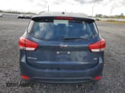 ✅ 2014 Kia Rondo LX • VIN: KNAHT8A33E7059590 • Lot: 73106324. Wystawiony na Copart z przebiegiem 168 217 mil. Bezpłatny archiwum sprzedaży aukcyjnych z USA i szczegółowy raport historii pojazdu na DreamBid. Zdjęcie 6.