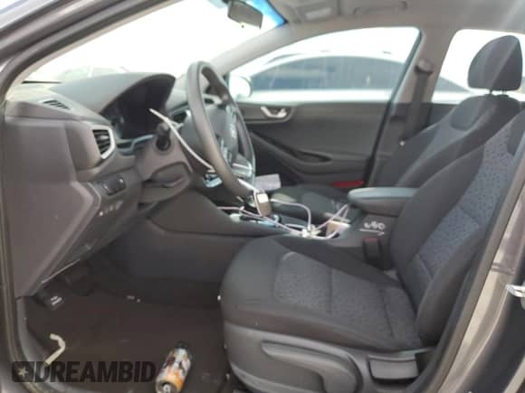 ✅ 2019 Hyundai Ioniq Blue • VIN: KMHC65LC7KU124689 • Лот: 78414054. Размещён на Copart с пробегом Не указан миль. Получите бесплатный доступ к архиву аукционных продаж из США и посмотрите подробный отчёт об истории автомобиля на DreamBid. Изображение 7.