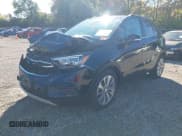 ✅ 2019 Buick Encore Preferred • VIN: KL4CJASB5KB713332 • Lot: 43483454. Wystawiony na IAAI z przebiegiem 82 008 mil. Bezpłatny archiwum sprzedaży aukcyjnych z USA i szczegółowy raport historii pojazdu na DreamBid. Zdjęcie 2.