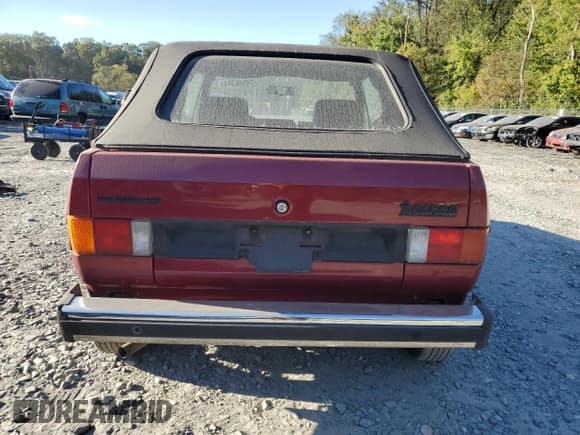 ✅ 1982 Volkswagen Rabbit • VIN: WVWCA0153CK006047 • Lot: 74948744. Wystawiony na Copart z przebiegiem 127 659 mil. Bezpłatny archiwum sprzedaży aukcyjnych z USA i szczegółowy raport historii pojazdu na DreamBid. Zdjęcie 6.