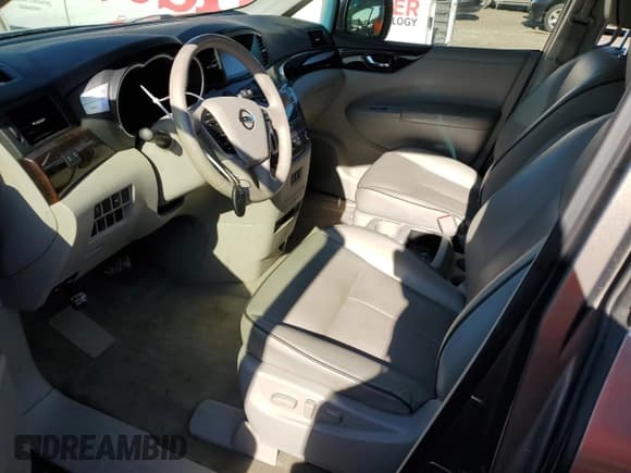 ✅ 2016 Nissan Quest SV • VIN: JN8AE2KP4G9155110 • Lot: 40001533. Wystawiony na Copart z przebiegiem 122 626 mil. Bezpłatny archiwum sprzedaży aukcyjnych z USA i szczegółowy raport historii pojazdu na DreamBid. Zdjęcie 7.