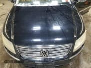 ✅ 2005 Volkswagen Phaeton V8 • VIN: WVWAF63D058000156 • Лот: 83557884. Опубликован ранее на Copart с пробегом 173 284 миль. Бесплатный доступ к архиву аукционных продаж из США и подробный отчёт об истории автомобиля на DreamBid. Изображение 11.