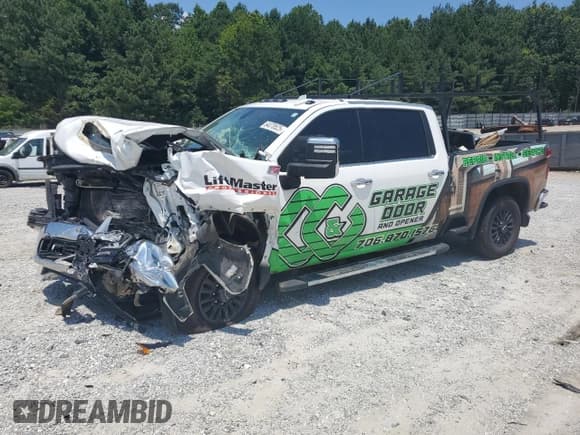 ✅ 2020 Chevrolet Silverado 2500HD LTZ • VIN: 1GC1YPE79LF198350 • Lot: 64078525. Listed on Copart with Not provided. Free auction sales archive from the USA and detailed vehicle history report at DreamBid. Image 1.