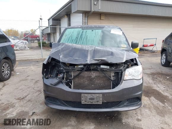 ✅ 2017 Dodge Grand Caravan SE • VIN: 2C4RDGBG9HR866716 • Lot: 43477121. Wystawiony na IAAI z przebiegiem 175 340 mil. Bezpłatny archiwum sprzedaży aukcyjnych z USA i szczegółowy raport historii pojazdu na DreamBid. Zdjęcie 13.