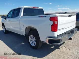 2026 Chevrolet Silverado 1500 LT с VIN 2GCUKDED0T1103426, выставлен на аукционе IAAI как лот 43529400 с пробегом 5 438 миль миль и . История ставок и продаж доступна на DreamBid. Изображение 3.