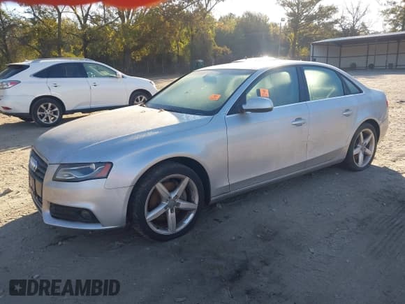 ✅ 2012 Audi A4 Premium • VIN: WAUBFAFLXCN012918 • Lot: 43541594. Wystawiony na IAAI z przebiegiem Nie podano. Bezpłatny archiwum sprzedaży aukcyjnych z USA i szczegółowy raport historii pojazdu na DreamBid. Zdjęcie 2.