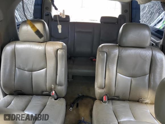 ✅ 2004 Chevrolet Suburban LT • VIN: 1GNEC16Z24J118695 • Лот: 52744505. Опубликован ранее на Copart с пробегом 306 940 миль. Бесплатный доступ к архиву аукционных продаж из США и подробный отчёт об истории автомобиля на DreamBid. Изображение 10.