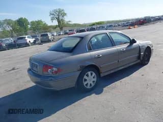 ✅ 2003 Hyundai Sonata • VIN: KMHWF25S03A877600 • Lot: 42247620. Wystawiony na IAAI z przebiegiem 85 392 mil. Bezpłatny archiwum sprzedaży aukcyjnych z USA i szczegółowy raport historii pojazdu na DreamBid. Zdjęcie 4.