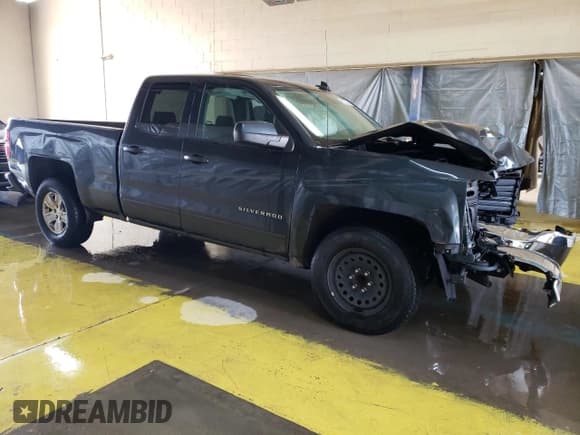 ✅ 2019 Chevrolet Silverado 1500 LT • VIN: 2GCRCPEC3K1104435 • Lot: 78146664. Wystawiony na Copart z przebiegiem 111 527 mil. Bezpłatny archiwum sprzedaży aukcyjnych z USA i szczegółowy raport historii pojazdu na DreamBid. Zdjęcie 4.