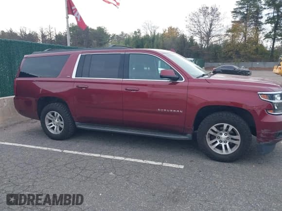 ✅ 2016 Chevrolet Suburban LS • VIN: 1GNSKGKCXGR258171 • Lot: 43759863. Listed on IAAI with 115,189 mi. Free auction sales archive from the USA and detailed vehicle history report at DreamBid. Image 13.