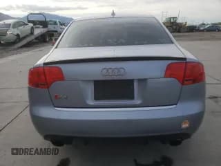 ✅ 2006 Audi S4 SE • VIN: WUAGL78E26A700073 • Lot: 72076464. Wystawiony na Copart z przebiegiem 110 259 mil. Bezpłatny archiwum sprzedaży aukcyjnych z USA i szczegółowy raport historii pojazdu na DreamBid. Zdjęcie 6.