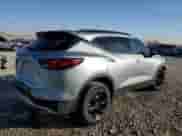 2024 Chevrolet Blazer LT z VIN 3GNKBJR4XRS197920, wystawiony jako Copart lot #43020995 z przebiegiem 19 581 mil mil oraz Szkoda całkowita • Salvage title. Historia ofert i sprzedaży dostępna na DreamBid. Obrazek 3.