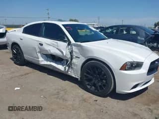 ✅ 2014 Dodge Charger RT • VIN: 2C3CDXCT1EH309189 • Lot: 42158197. Wystawiony na IAAI z przebiegiem 92 074 mil. Bezpłatny archiwum sprzedaży aukcyjnych z USA i szczegółowy raport historii pojazdu na DreamBid. Zdjęcie 1.