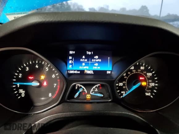 ✅ 2017 Ford Focus SE • VIN: 1FADP3F25HL227885 • Лот: 90058855. Опубликован ранее на Copart с пробегом 139 540 миль. Бесплатный доступ к архиву аукционных продаж из США и подробный отчёт об истории автомобиля на DreamBid. Изображение 9.