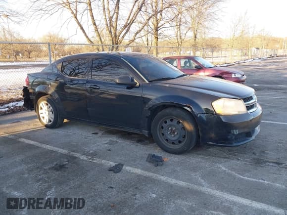 ✅ 2013 Dodge Avenger SE • VIN: 1C3CDZAB1DN772753 • Лот: 41299215. Опубликован ранее на IAAI с пробегом 132 102 миль. Бесплатный доступ к архиву аукционных продаж из США и подробный отчёт об истории автомобиля на DreamBid. Изображение 1.