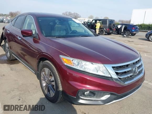 ✅ 2013 Honda Crosstour EX-L • VIN: 5J6TF1H50DL003464 • Lot: 41779872. Listed on IAAI with 128,600 mi. Free auction sales archive from the USA and detailed vehicle history report at DreamBid. Image 1.