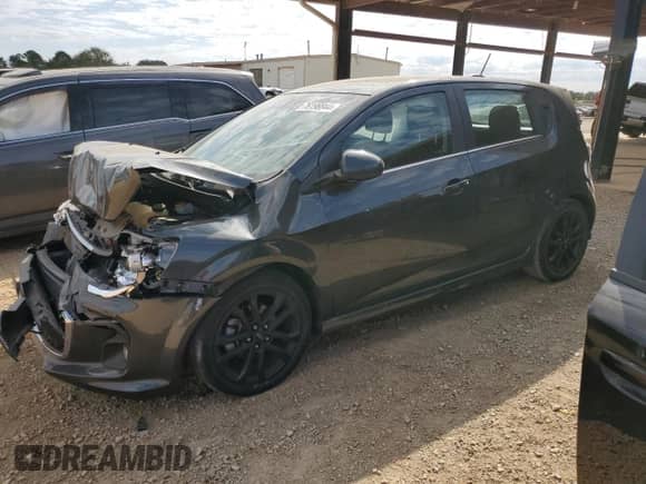 2020 Chevrolet Sonic Premier with VIN 1G1JF6SB0L4135912, listed as a Copart auction lot 76198844 with 20,863 mi miles and Salvage title. Bid and sale history available at DreamBid. Image 1.