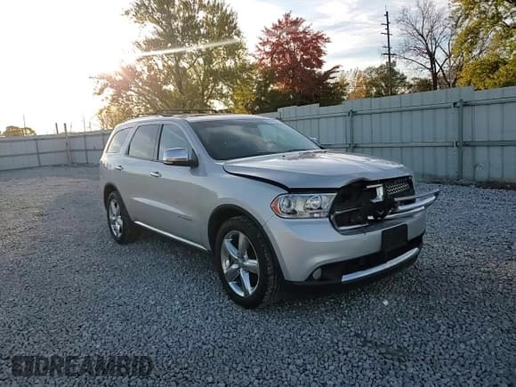 ✅ 2013 Dodge Durango Citadel • VIN: 1C4SDJET5DC648881 • Lot: 90414345. Listed on Copart with 200,227 mi. Free auction sales archive from the USA and detailed vehicle history report at DreamBid. Image 14.