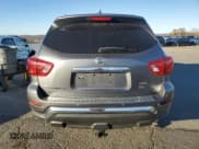 ✅ 2020 Nissan Pathfinder SL • VIN: 5N1DR2CMXLC650907 • Lot: 90268775. Wystawiony na Copart z przebiegiem 72 420 mil. Bezpłatny archiwum sprzedaży aukcyjnych z USA i szczegółowy raport historii pojazdu na DreamBid. Zdjęcie 6.