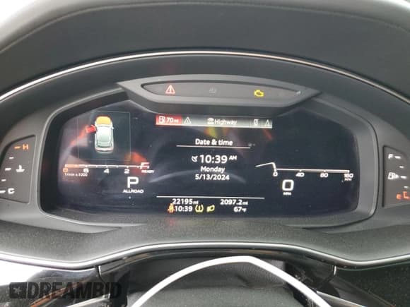 ✅ 2022 Audi SQ8 Prestige • VIN: WA1CWBF16ND031769 • Lot: 54142814. Listed on Copart with 22,195 mi. Free auction sales archive from the USA and detailed vehicle history report at DreamBid. Image 9.