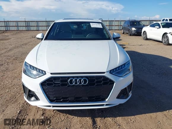 ✅ 2023 Audi A4 S line Premium Plus • VIN: WAUEAAF41PN007276 • Лот: 42671751. Опубликован ранее на IAAI с пробегом 46 716 миль. Бесплатный доступ к архиву аукционных продаж из США и подробный отчёт об истории автомобиля на DreamBid. Изображение 12.
