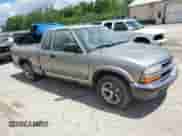 1999 Chevrolet S-10 LS Xtreme with VIN 1GCCS1949X8164748, listed as a Copart auction lot 85639894 with 133,831 mi miles and Salvage title. Bid and sale history available at DreamBid. Image 4.